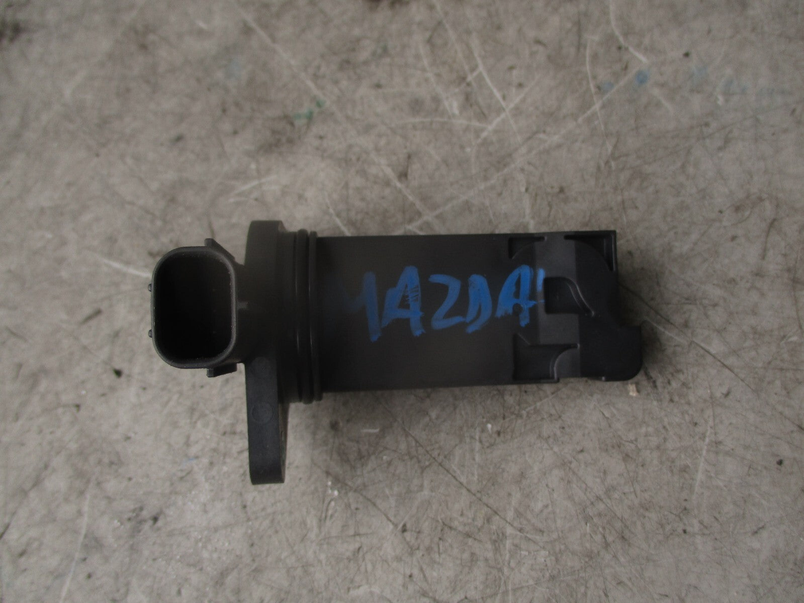 2020 MAZDA 3 MK4 2.0 PETROL AIR FLOW MASS METER SENSOR E5T63271