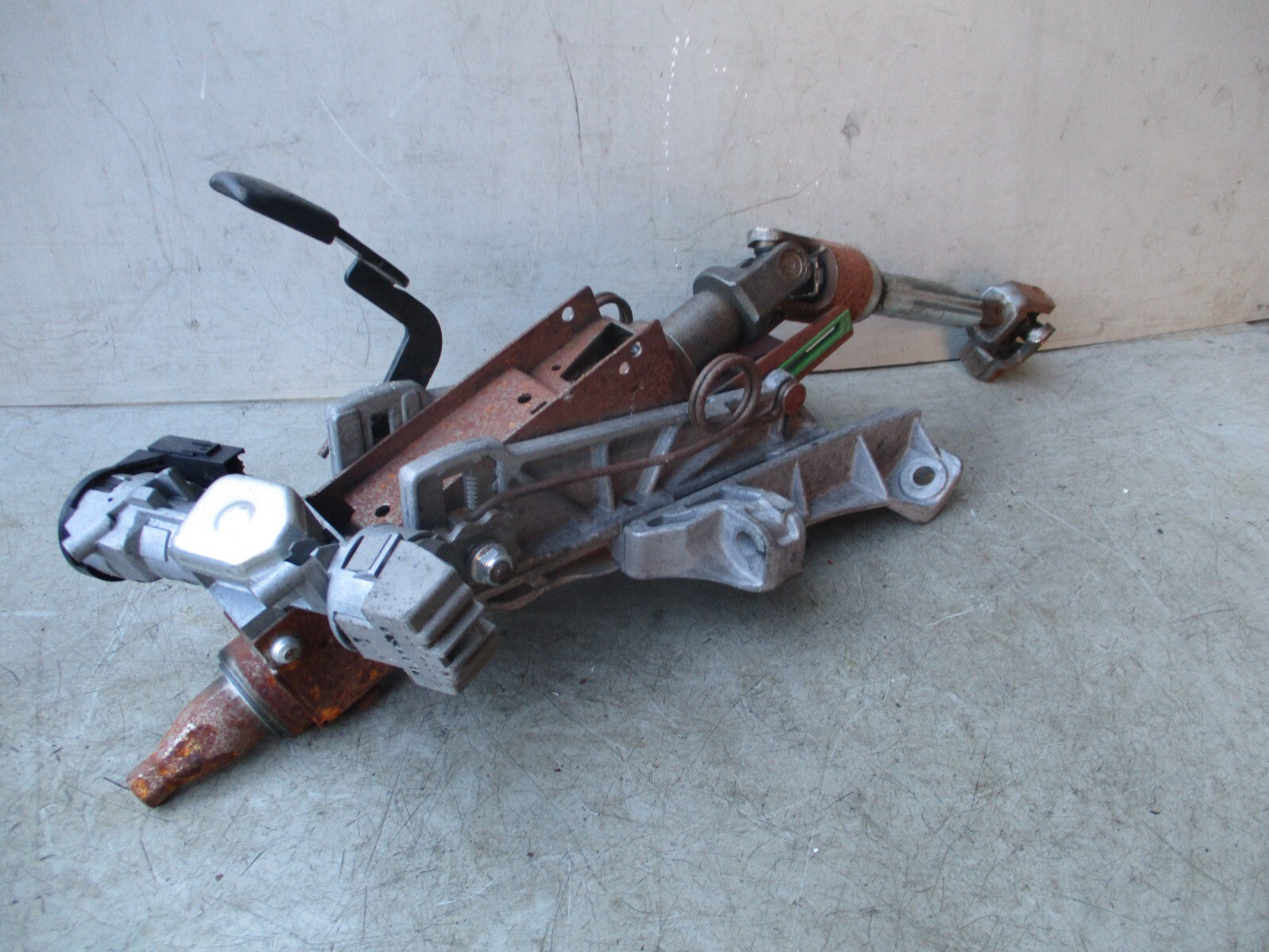 FORD S MAX MK1 2010 ADJUSTABLE STEERING COLUMN WITH LOWER JOINT 6G9N3C529EJ