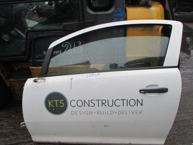 2011 VAUXHALL CORSA D 3 DOOR NSF PASSENGER SIDE FRONT DOOR WHITE