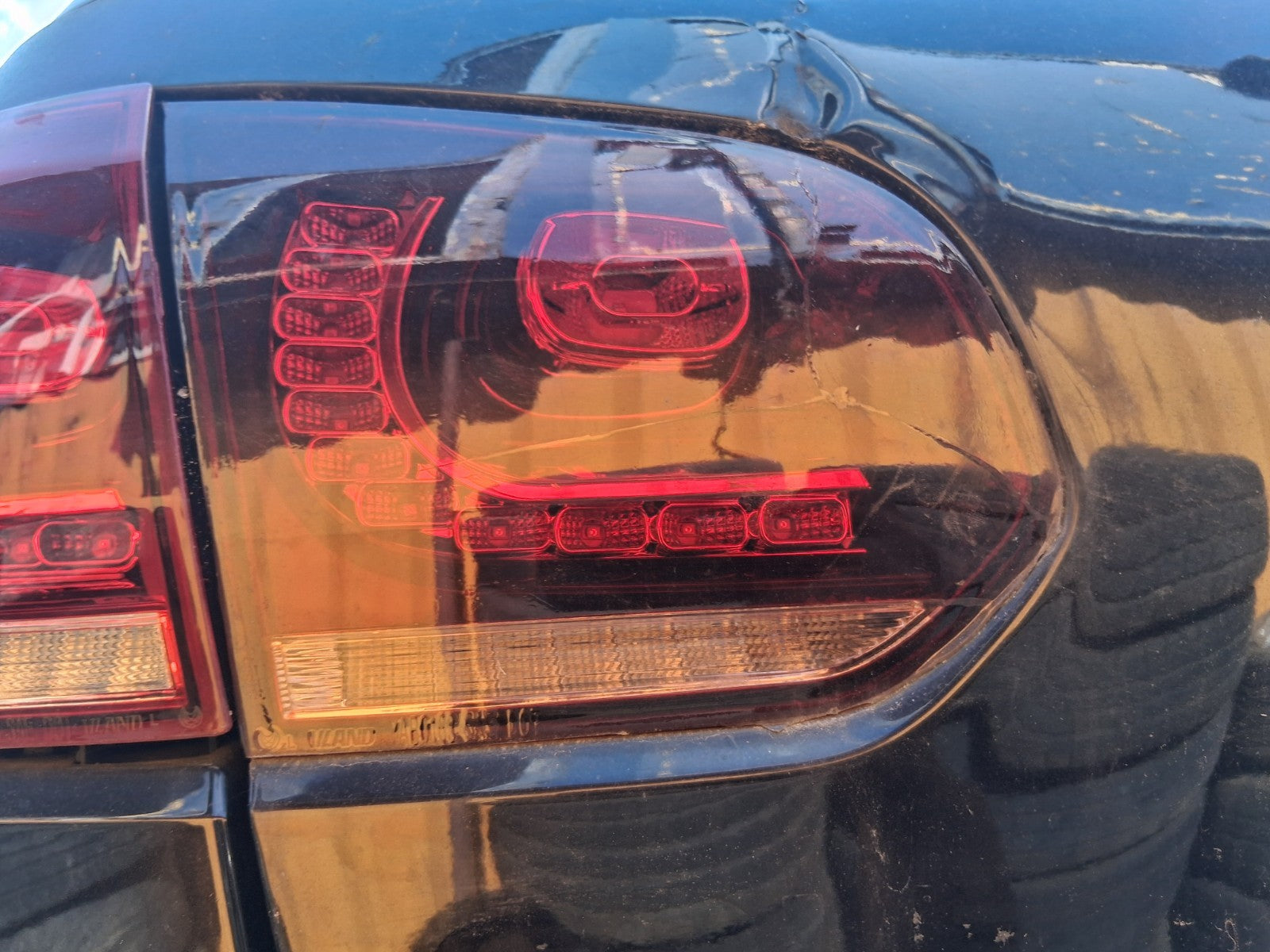 2012 VW VOLKSWAGEN GOLF MK6 NSR PASSENGER SIDE REAR INNER TAIL LIGHT LAMP