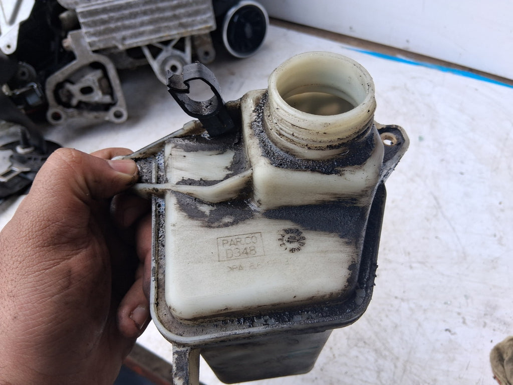 2016 PEUGEOT BOXER MK3 2.2 DIESEL COOLANT EXPANSION TANK