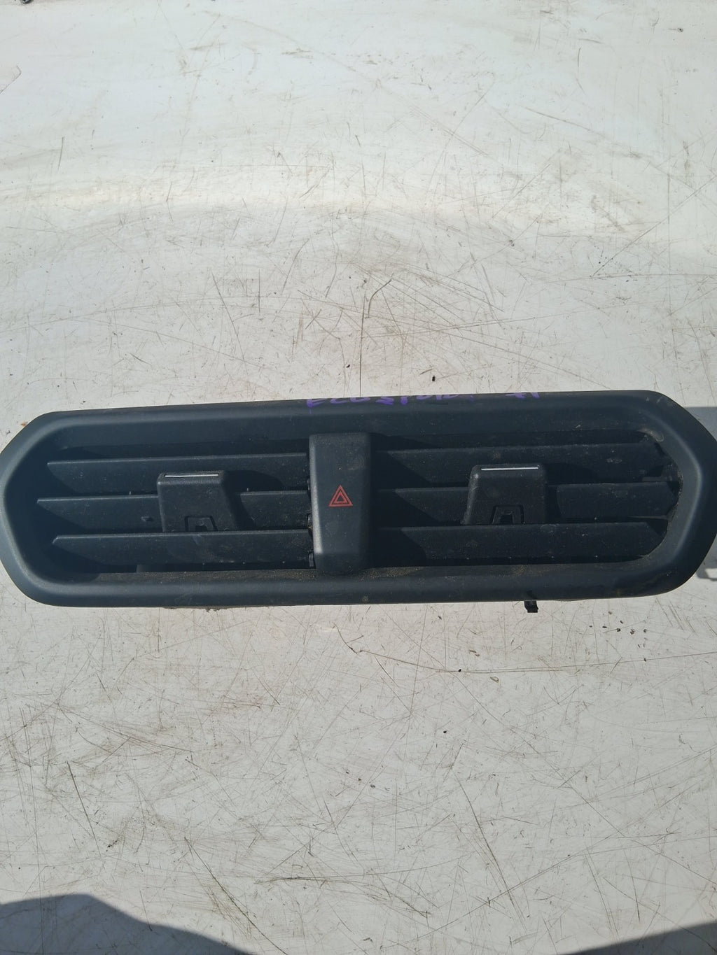 2021 FORD ECOSPORT CENTRE DASHBOARD AIR VENTS GN1519K617ACW