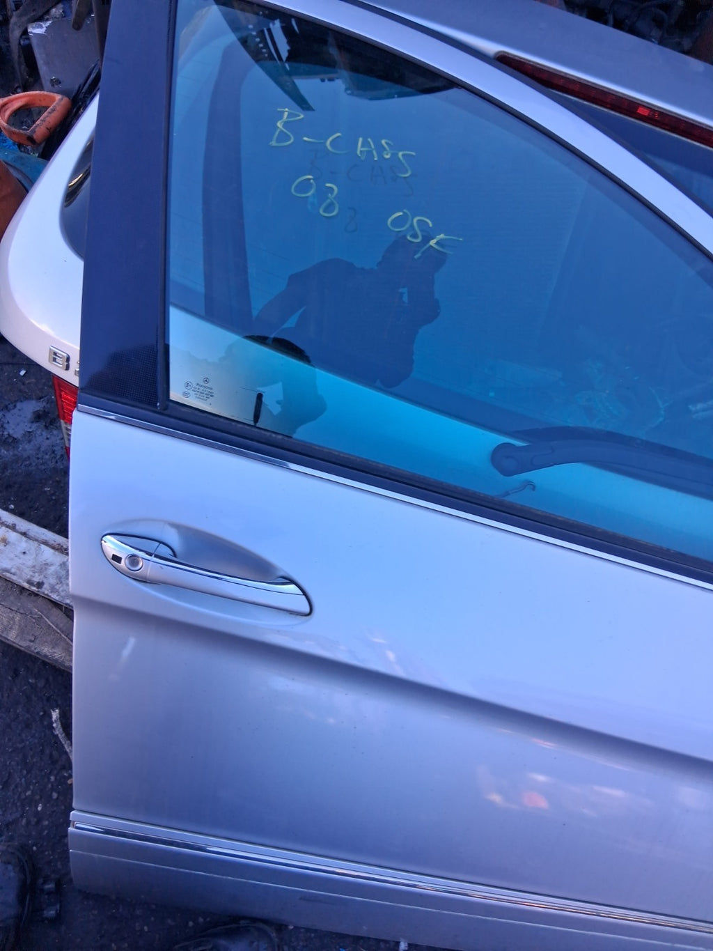 2008 MERCEDES B CLASS W245 OSF DRIVER SIDE FRONT RIGHT BARE DOOR SILVER