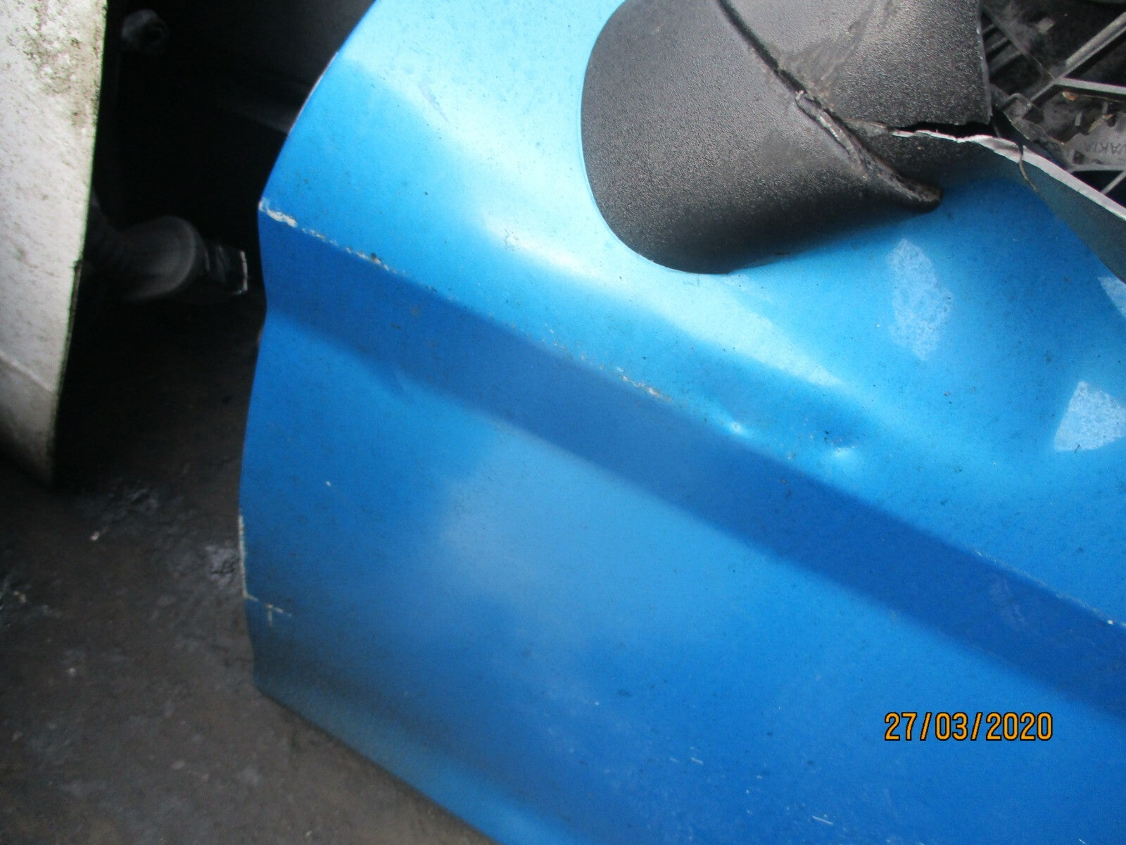 FORD FIESTA MK7 2013 NSF PASSENGER SIDE FRONT DOOR BLUE DAMAGED