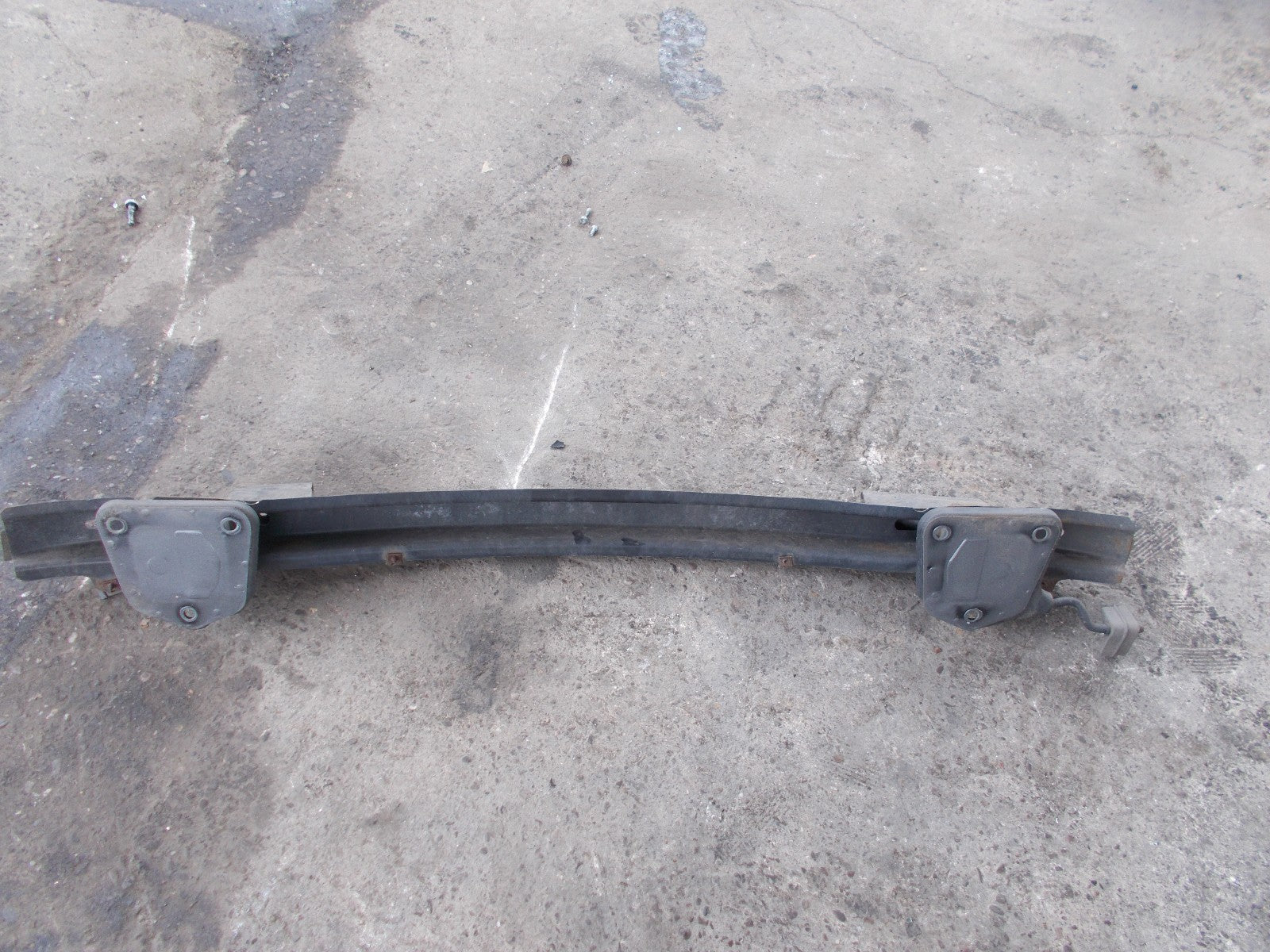 BMW 1 SERIES E87 2006 REINFORCEMENT BAR