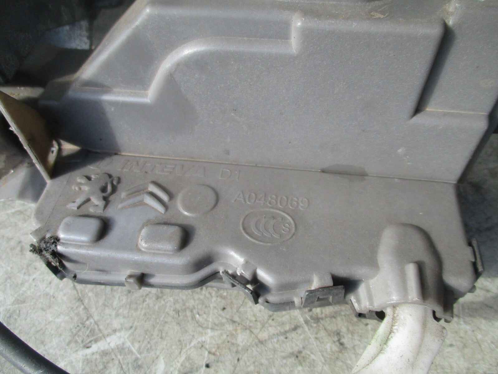 2013 PEUGEOT 5008 OSF FRONT DRIVER SIDE DOOR LOCK MECHANISM 006234