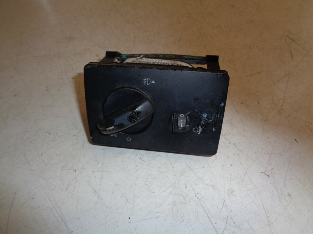 FORD FIESTA MK6 2006 HEADLIGHT & FOG LIGHT CONTROL SWITCH 6S6T13A024FA
