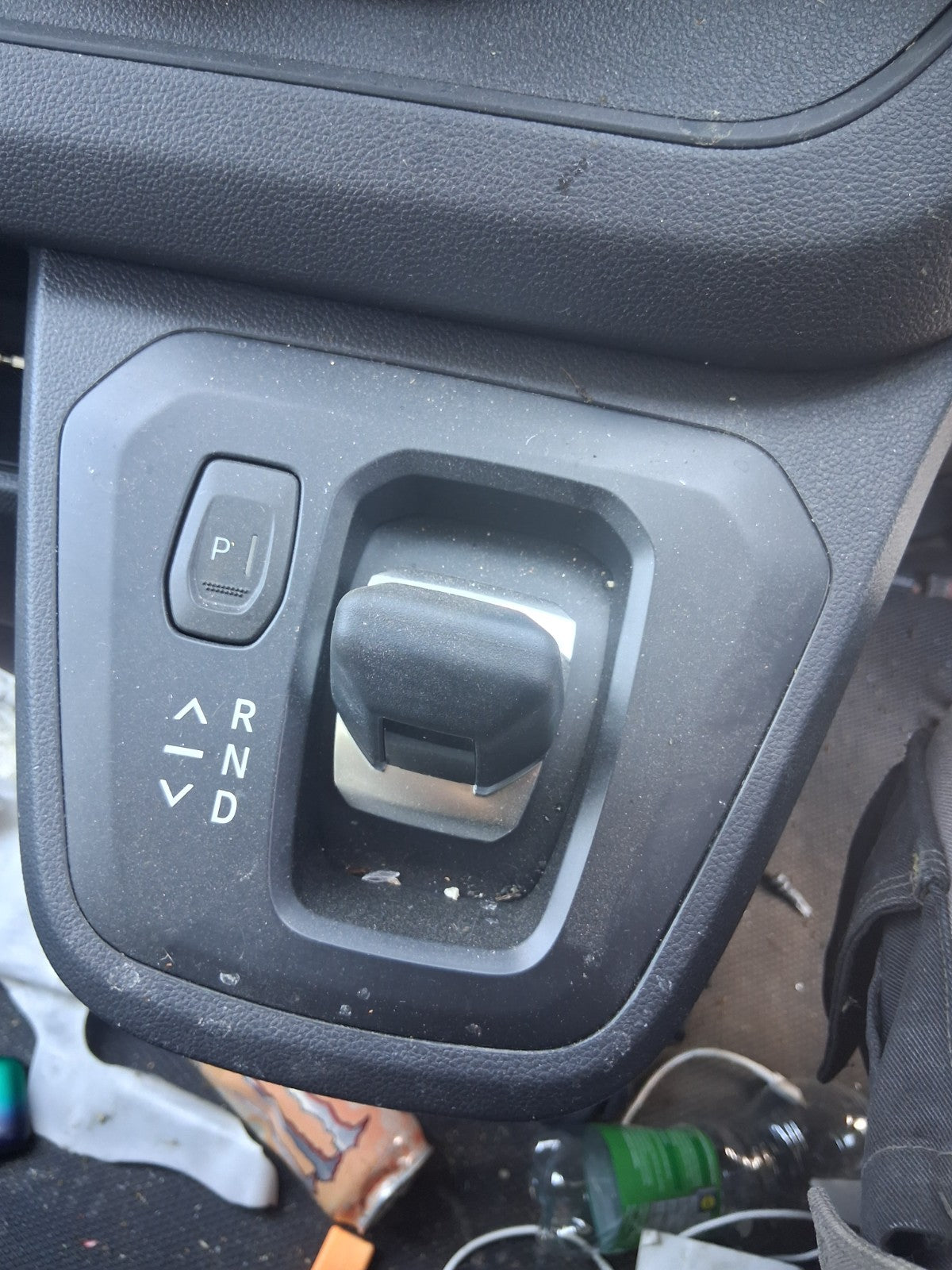 2025 RENAULT TRAFIC X82 MK3 AUTOMATIC GEAR STICK GEAR SELECTOR TRIM PANEL