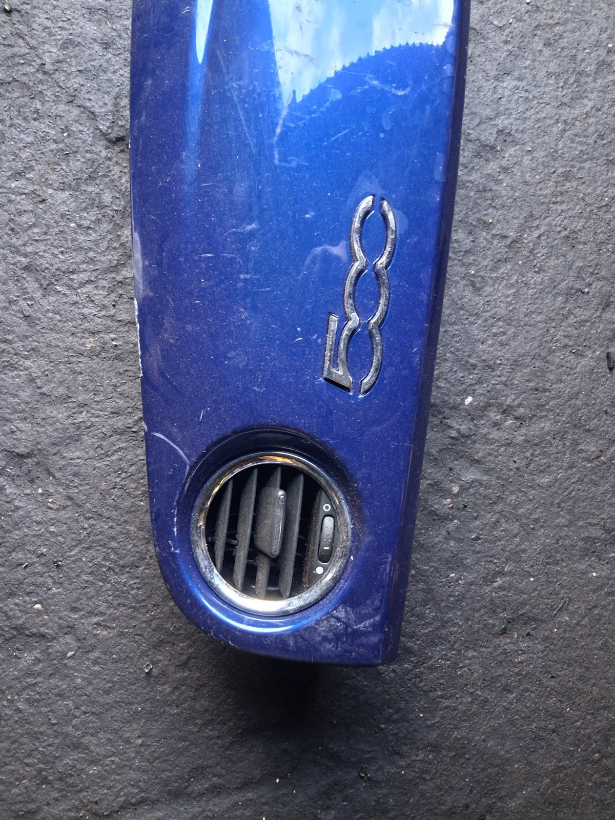2010 FIAT 500 LOUNGE MK1 NSF PASSENGER LEFT AIR VENT WITH FRONT GRILL 735446000
