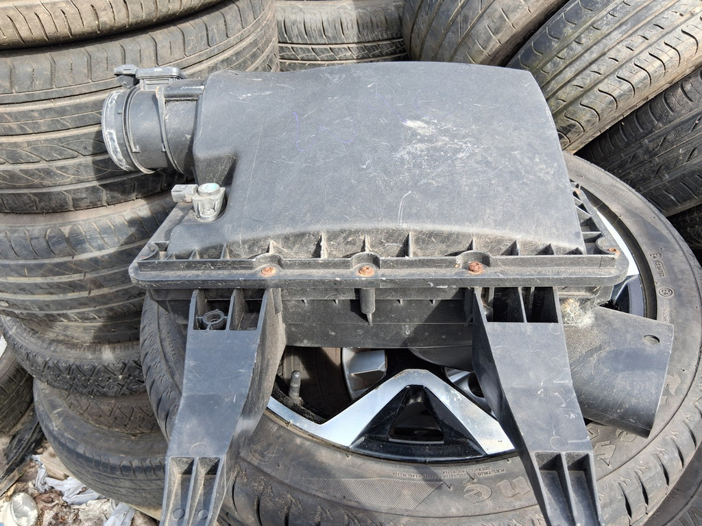 2020 MERCEDES BENZ SPRINTER W907 2.0 DIESEL AIR FILTER BOX A9075285800
