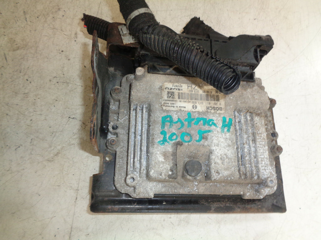 VAUXHALL ASTRA H 2005 1.7 DIESEL ECU ENGINE CONTROL MODULE UNIT 55556829