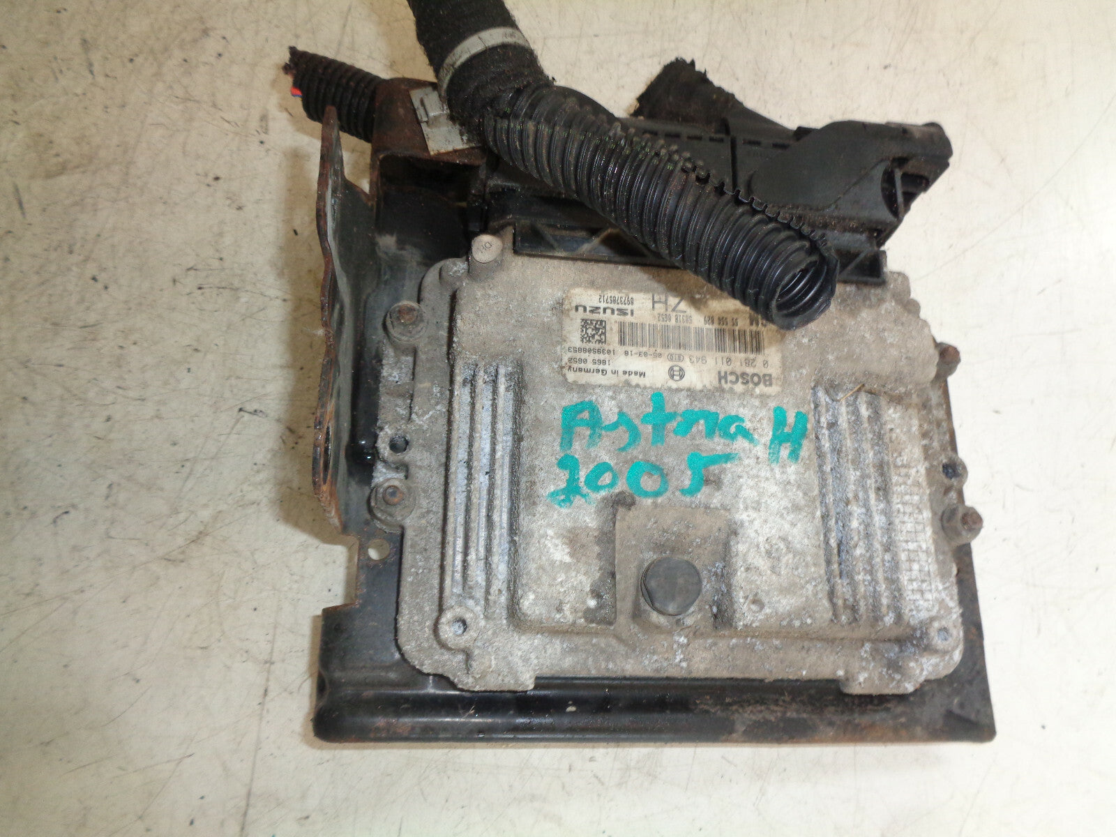 VAUXHALL ASTRA H 2005 1.7 DIESEL ECU ENGINE CONTROL MODULE UNIT 55556829
