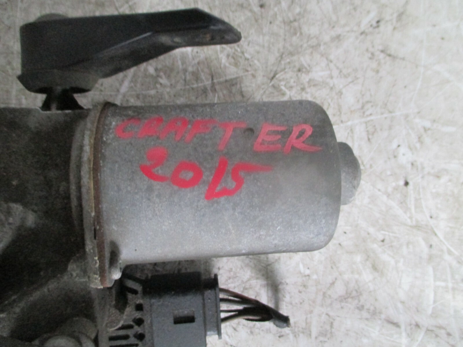 VW VOLKSWAGEN CRAFTER 2015 MK1 FRONT WINDSCREEN WIPER MOTOR WITH LINKAGE