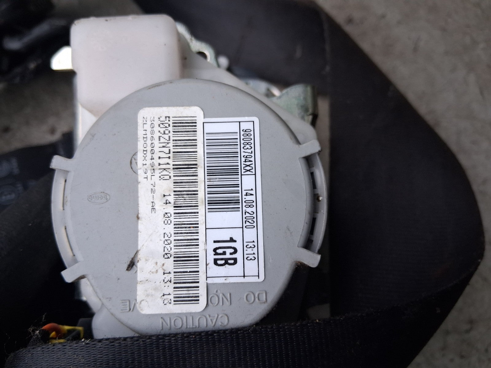 2021 VAUXHALL VIVARO MK3 NSF PASSENGER SIDE FRONT LEFT SEAT BELT 98083794