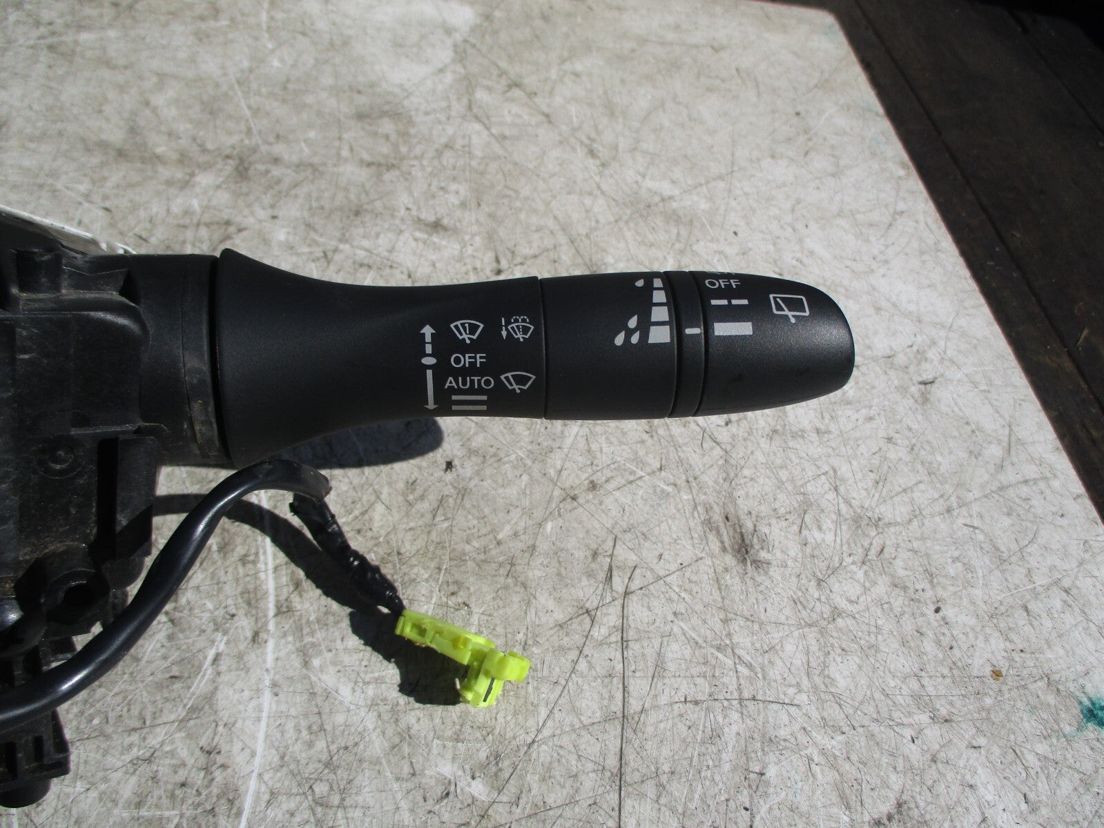 NISSAN QASHQAI J11 2019 WIPER INDICATOR STALK SWITCH SQUIB