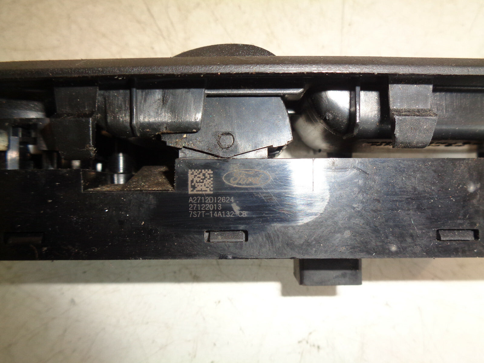 FORD GALAXY MK3 2014 OSF DRIVER SIDE FRONT DOOR WINDOW SWITCH 7S7T14A132CB