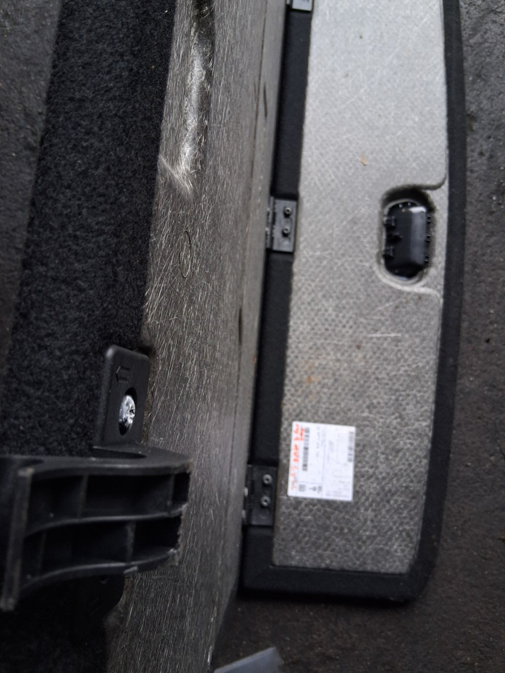 2023 BMW 2 SERIES REAR BOOT FLOOR LINER CARPET MAT 51477475721