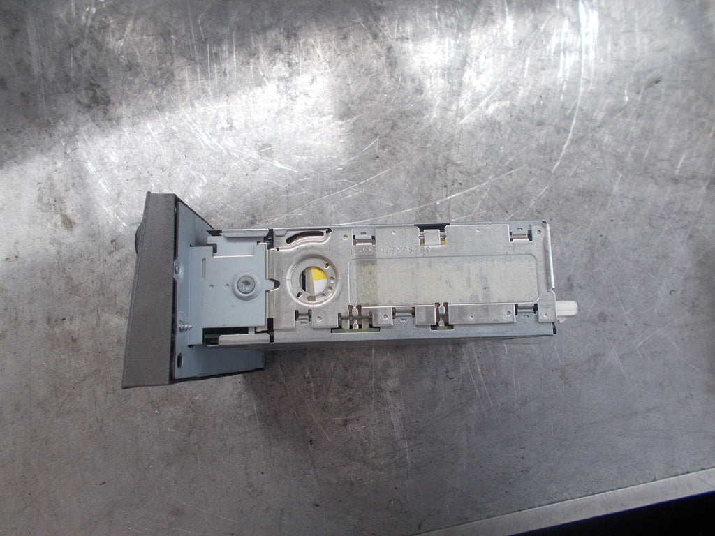 CITROEN C4 MP3 CD PLAYER 8634360613