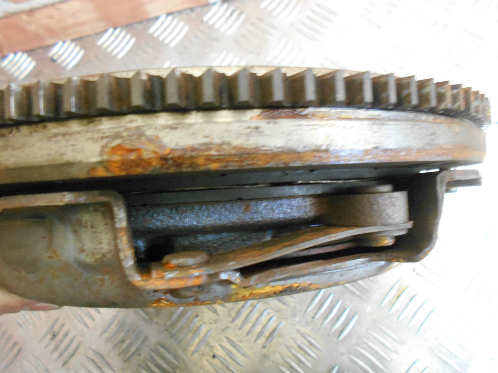 HYUNDAI i20 2009 1.4 16V GENUINE OEM CLUTCH PRESSURE PLATE FLYWHEEL ASSEMBLY