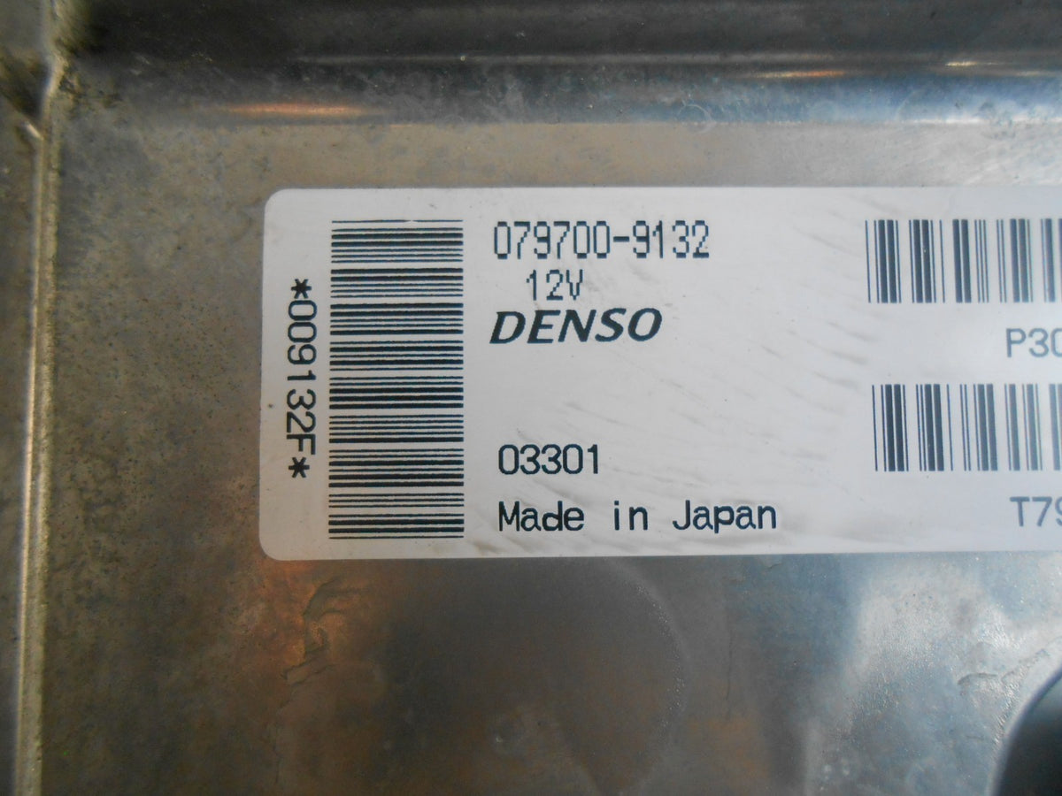 VOLVO S40 MK2 V50 C70 MK2 2.4 (B5244S5) ENGINE CONTROL UNIT ECU P30650677