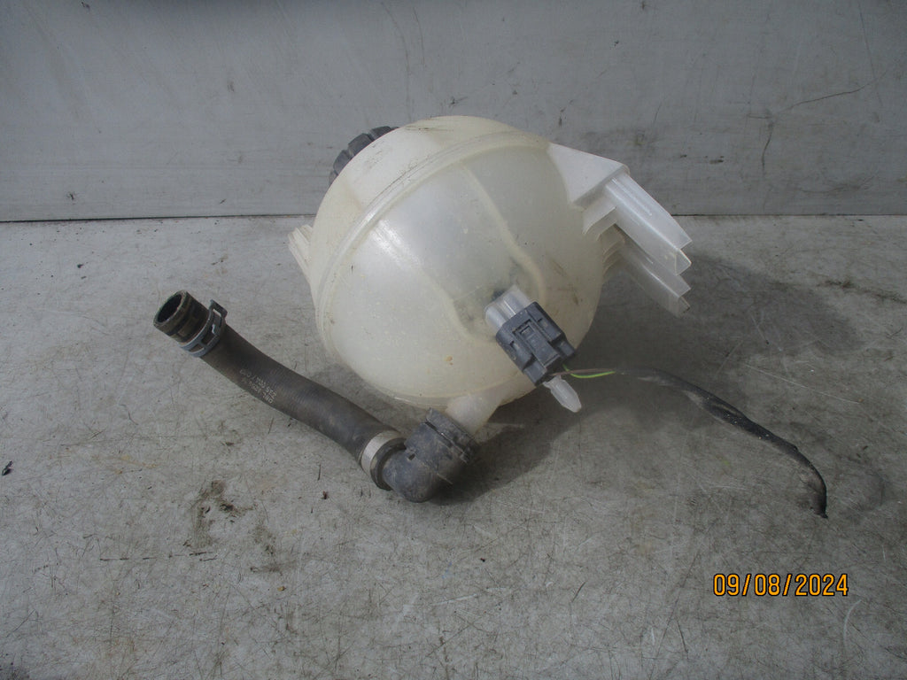 2020 MERCEDES BENZ SPRINTER W907 COOLANT EXPANSION TANK A9105010400