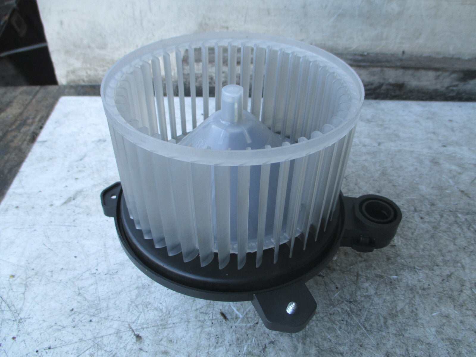 VAUXHALL VIVA 2018 HEATER BLOWER MOTOR FAN UNIT