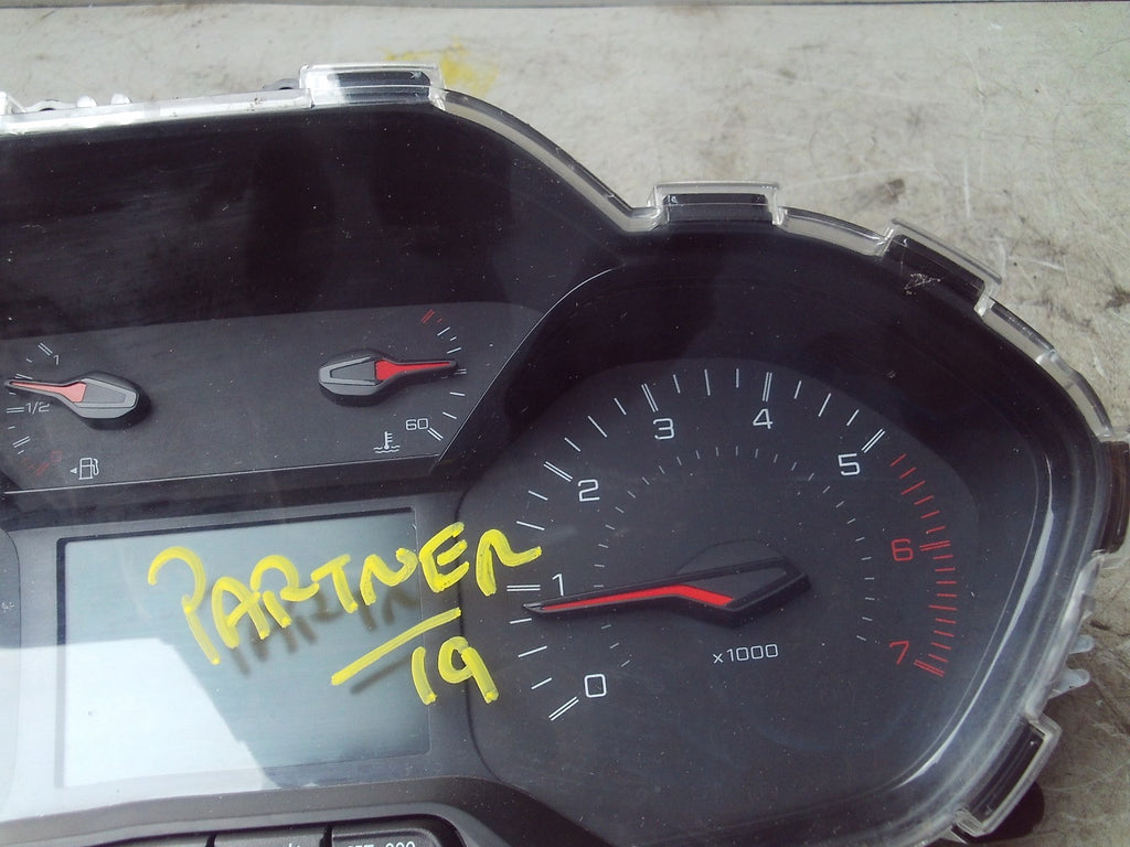 2019 PEUGEOT PARTNER SPEEDO SPEEDOMETER INSTRUMENT CLUSTER 983110178000