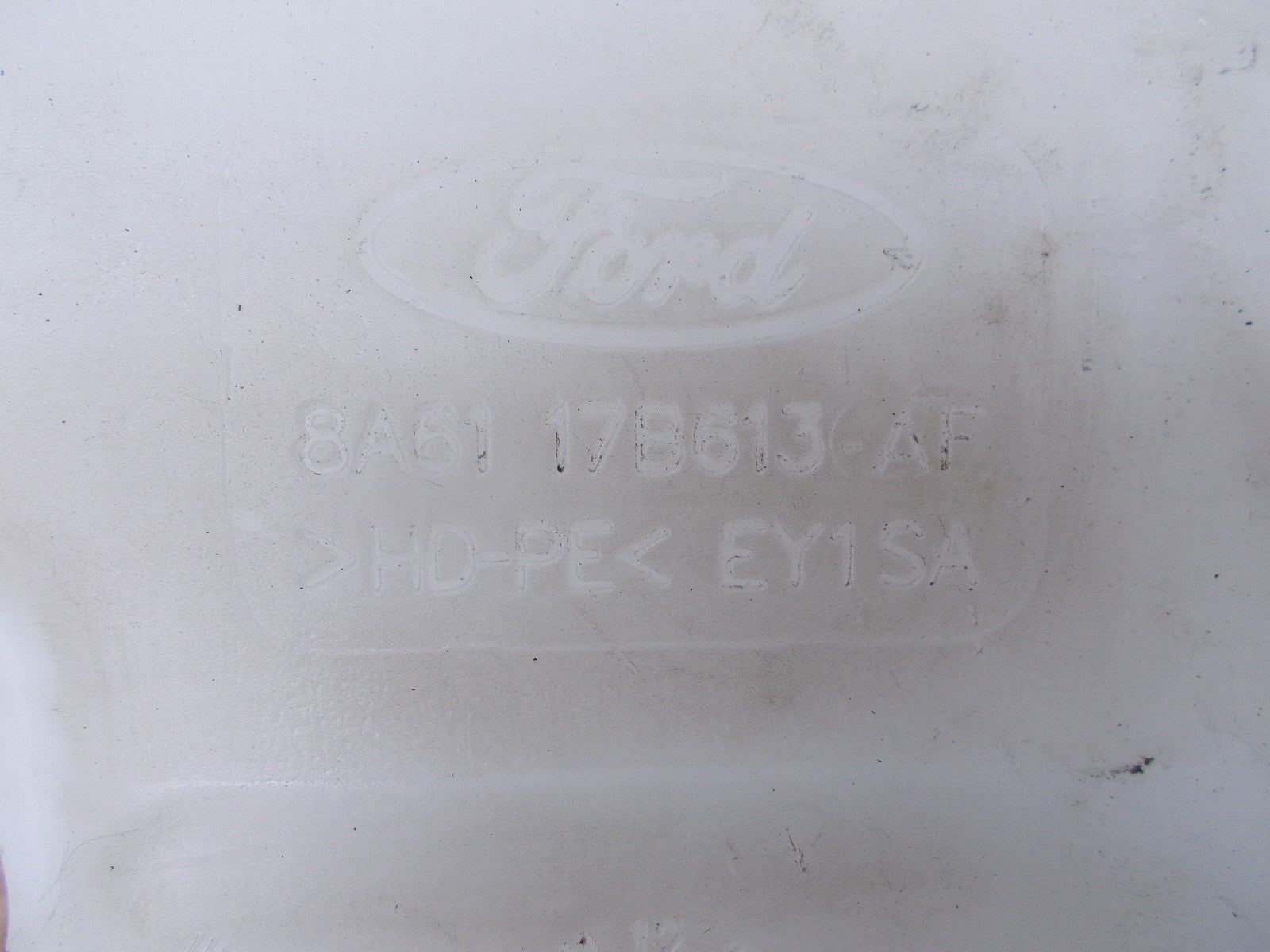 2015 FORD FIESTA MK6 WINDSCREEN WASHER BOTTLE 8A6117B613AF
