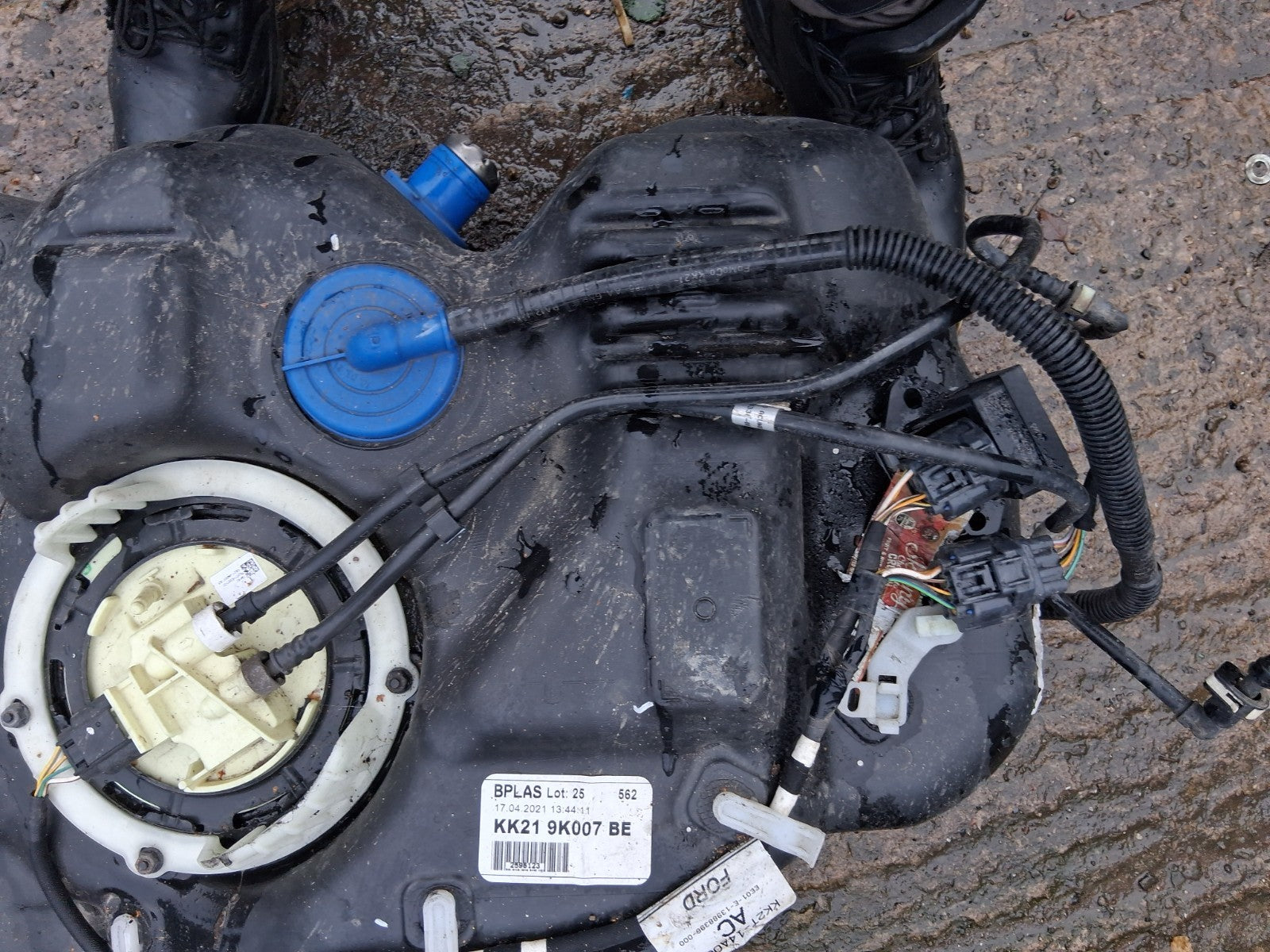 2021 FORD TRANSIT 350 MK8 RWD 2.0 DIESEL FUEL TANK KK219K007BE