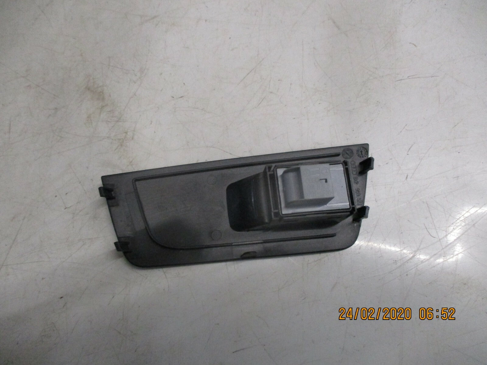 AUDI A1 MK1 8X 2017 NS PASSENGER SIDE WINDOW CONTROL SWITCH 8X2959521 4H0959855A