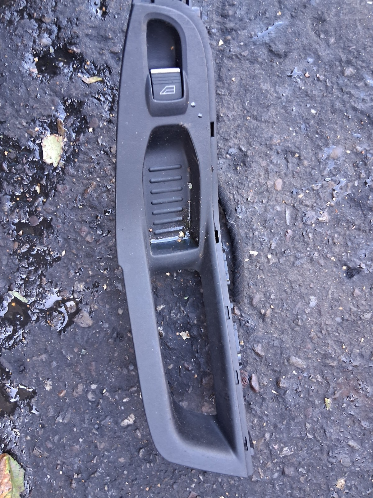 2014 FORD FIESTA MK7 NSF PASSENGER SIDE FRONT WINDOW CONTROL SWITCH C1BBA240A41