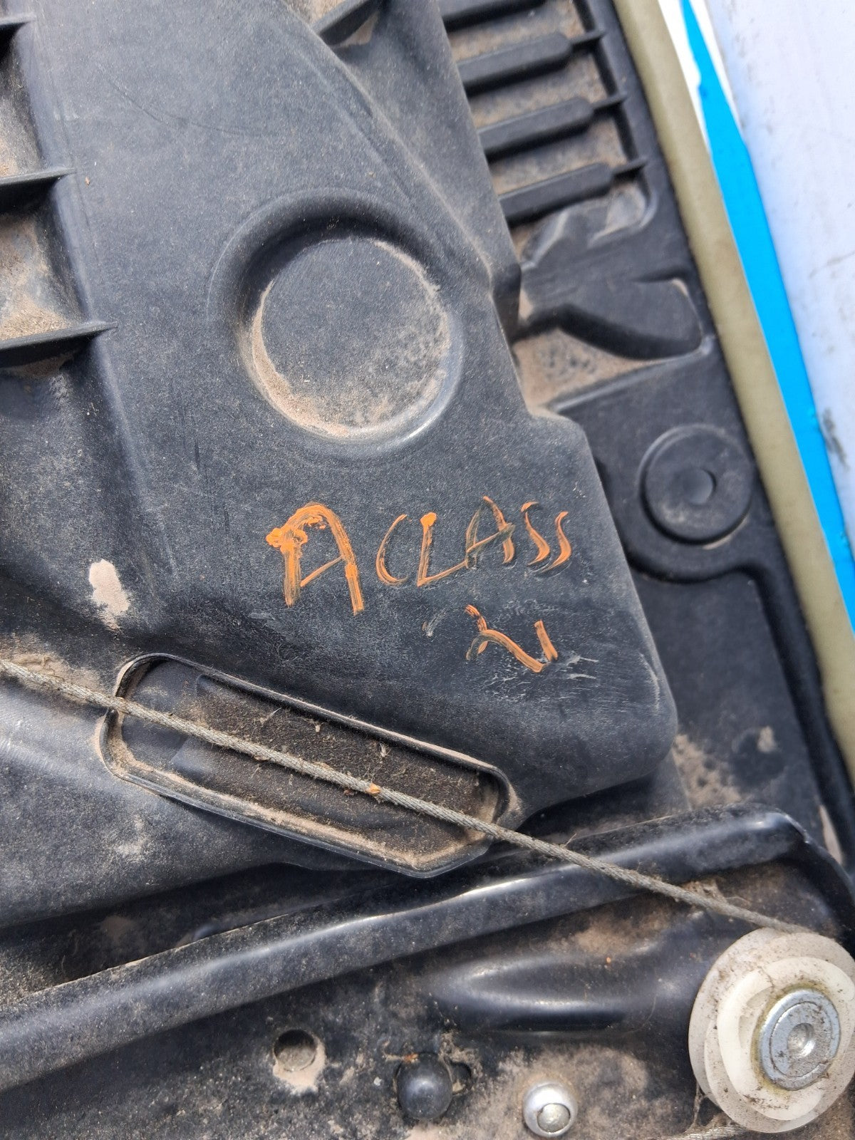 2021 MERCEDES A CLASS NS NEAR LEFT PASSENGER SIDE COMPLETE DOOR CARD