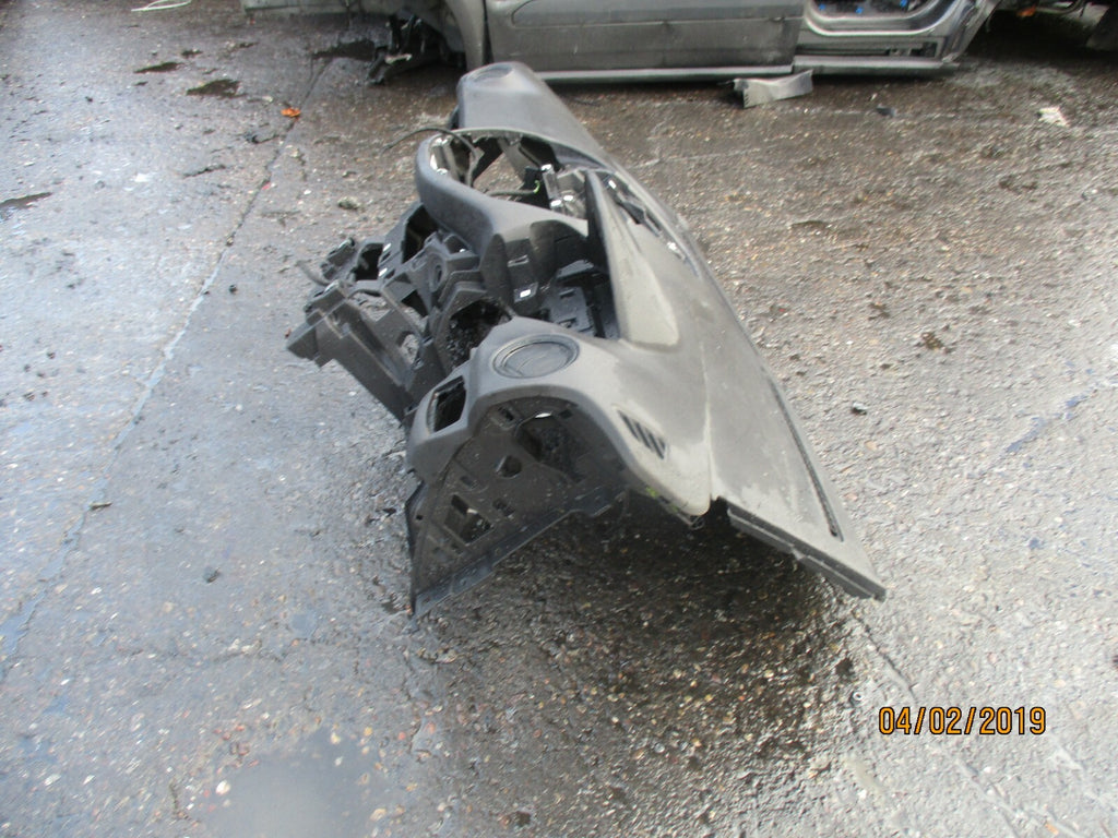 FORD TRANSIT COURIER 2014 DASHBOARD