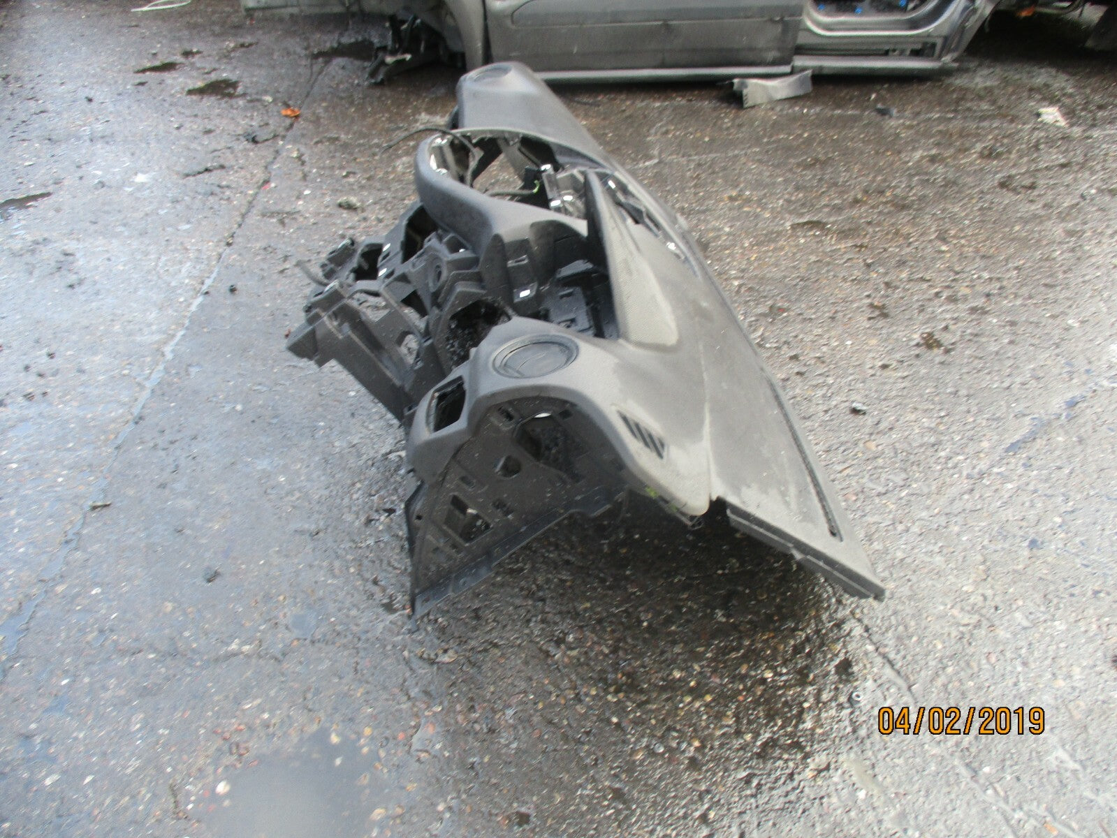 FORD TRANSIT COURIER 2014 DASHBOARD