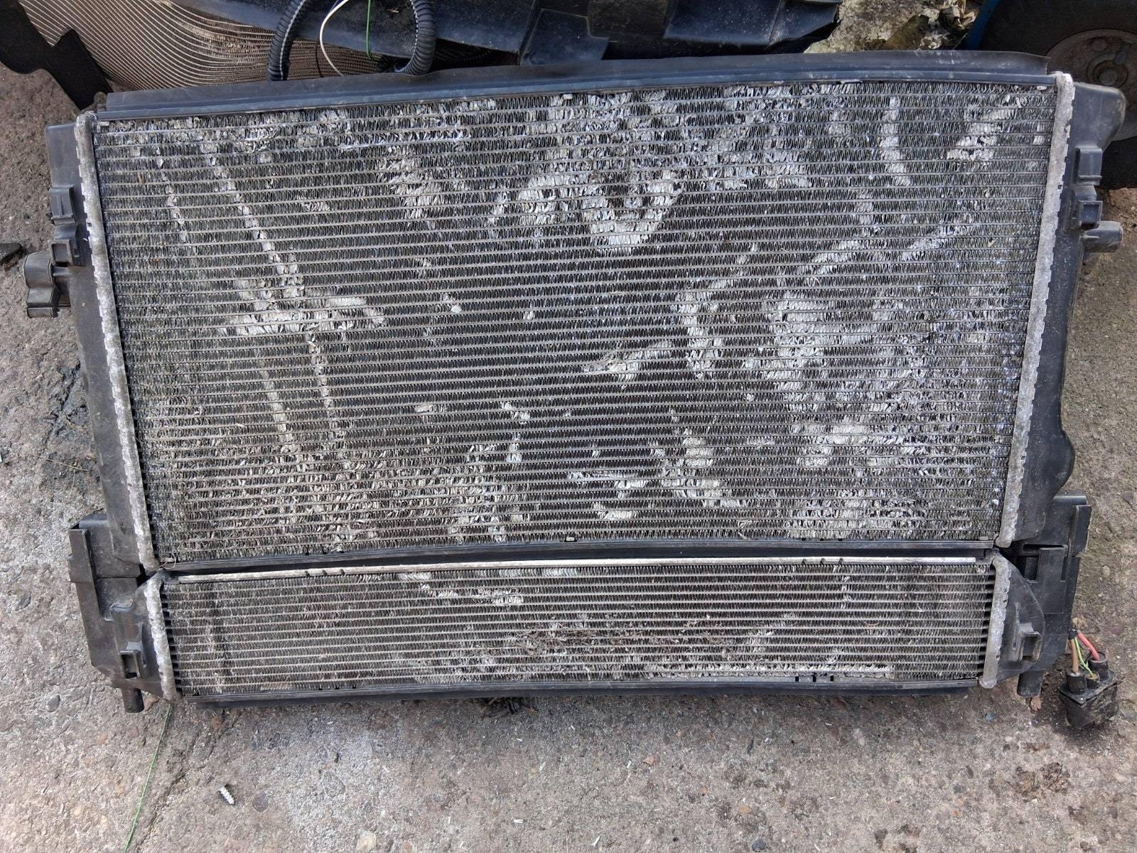 2013 VW VOLKSWAGEN GOLF MK7 1.6 DIESEL RADIATOR RAD PACK 5Q0121251EC