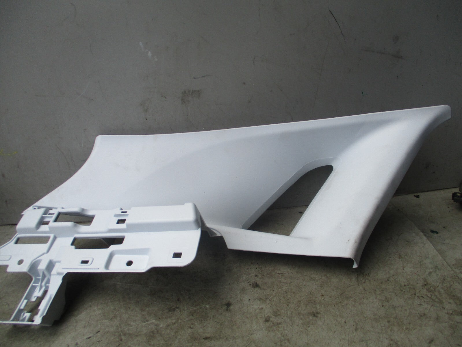 2023 VAUXHALL GRANDLAND NSR REAR PASSENGER DOOR PILLAR TRIM PANEL YP00018977