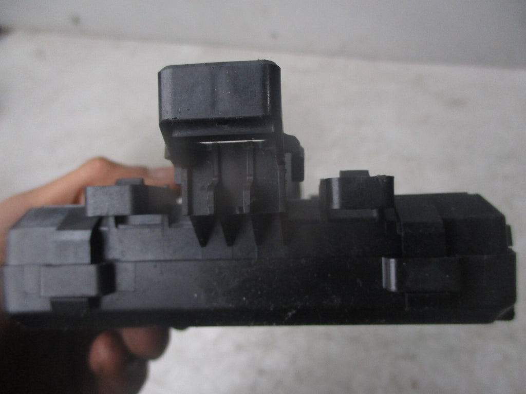 MAZDA 3 2020 BCM BODY CONTROL MODULE D41S675Z0