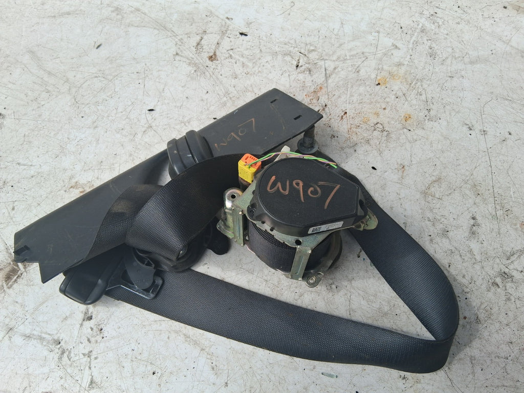 2018 MERCEDES SPRINTER W907 OSF DRIVER SIDE FRONT RIGHT SEAT BELT A9078600200