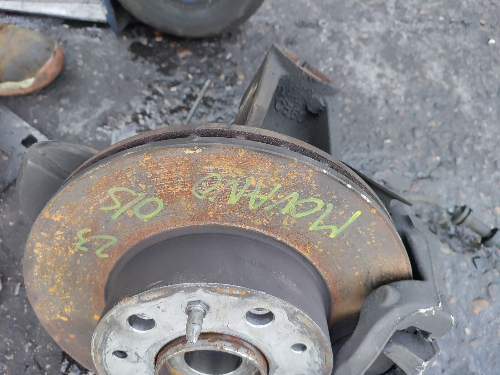 2023 VAUXHALL MOVANO C MK3 2.2 DIESEL OSF DRIVER SIDE HUB WISHBONE CALIPER
