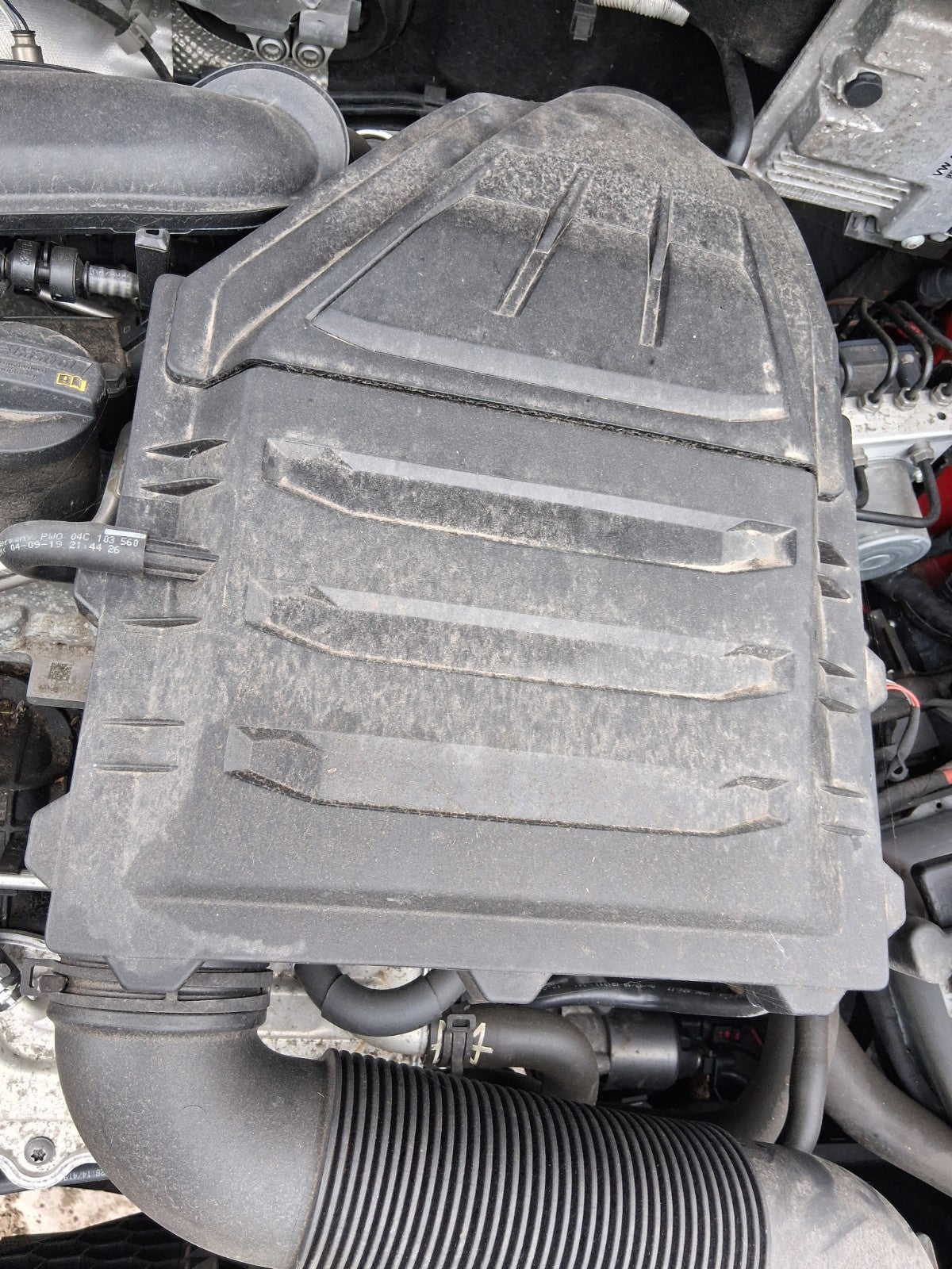 2019 SKODA FABIA MK3 NJ 1.0 PETROL AIR FILTER BOX HOUSING BOX