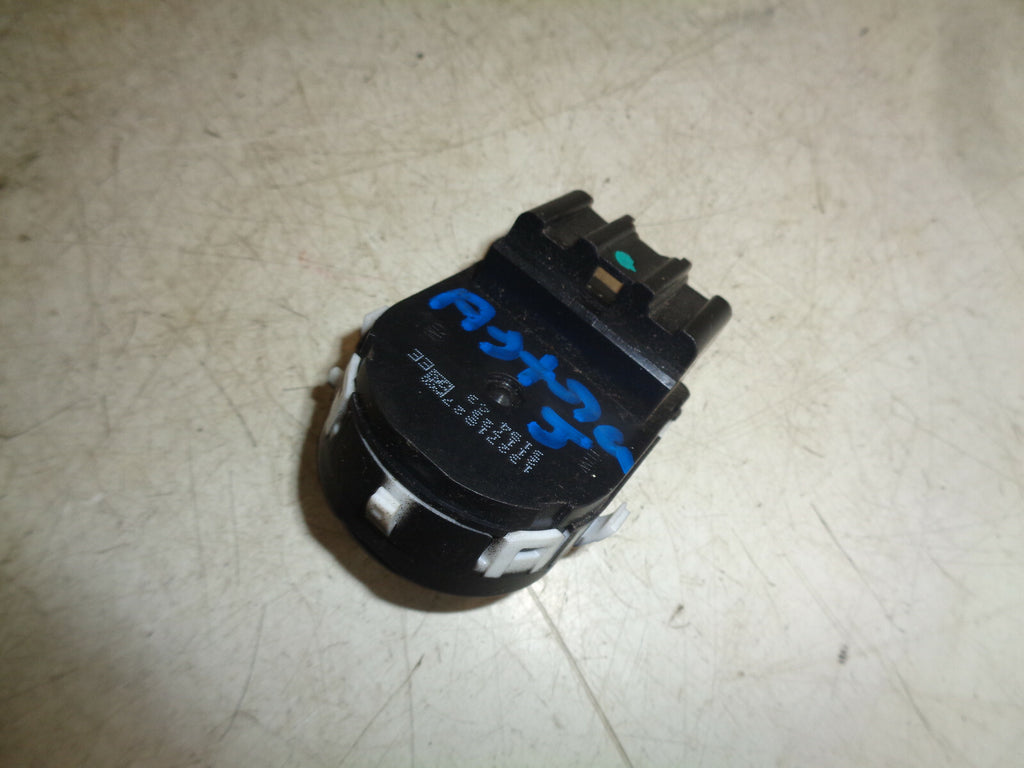 VAUXHALL ASTRA J 2013 MK6 INSIGNIA ZAFIRA ELECTRIC MIRROR SWITCH 13271827