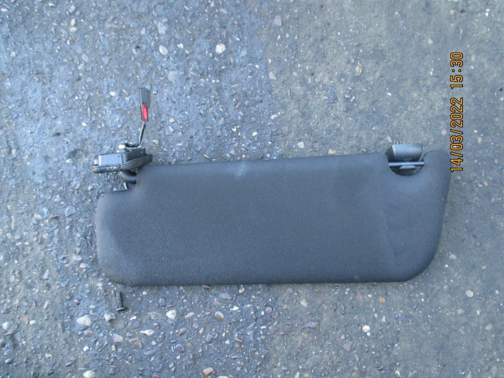 JAGUAR XE 2019 OS DRIVER SIDE SUN VISOR