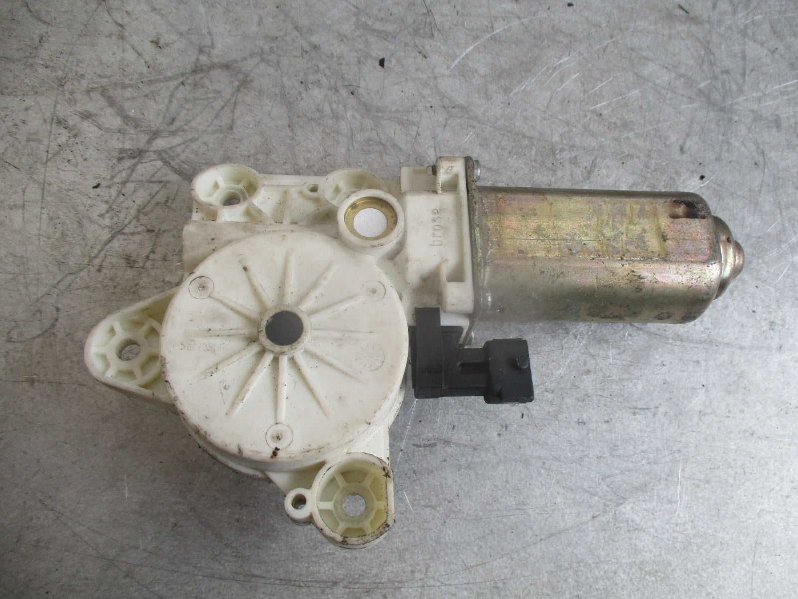 SAAB (9-3) 2004 NSF PASSENGER SIDE FRONT ELECTRIC WINDOW MOTOR