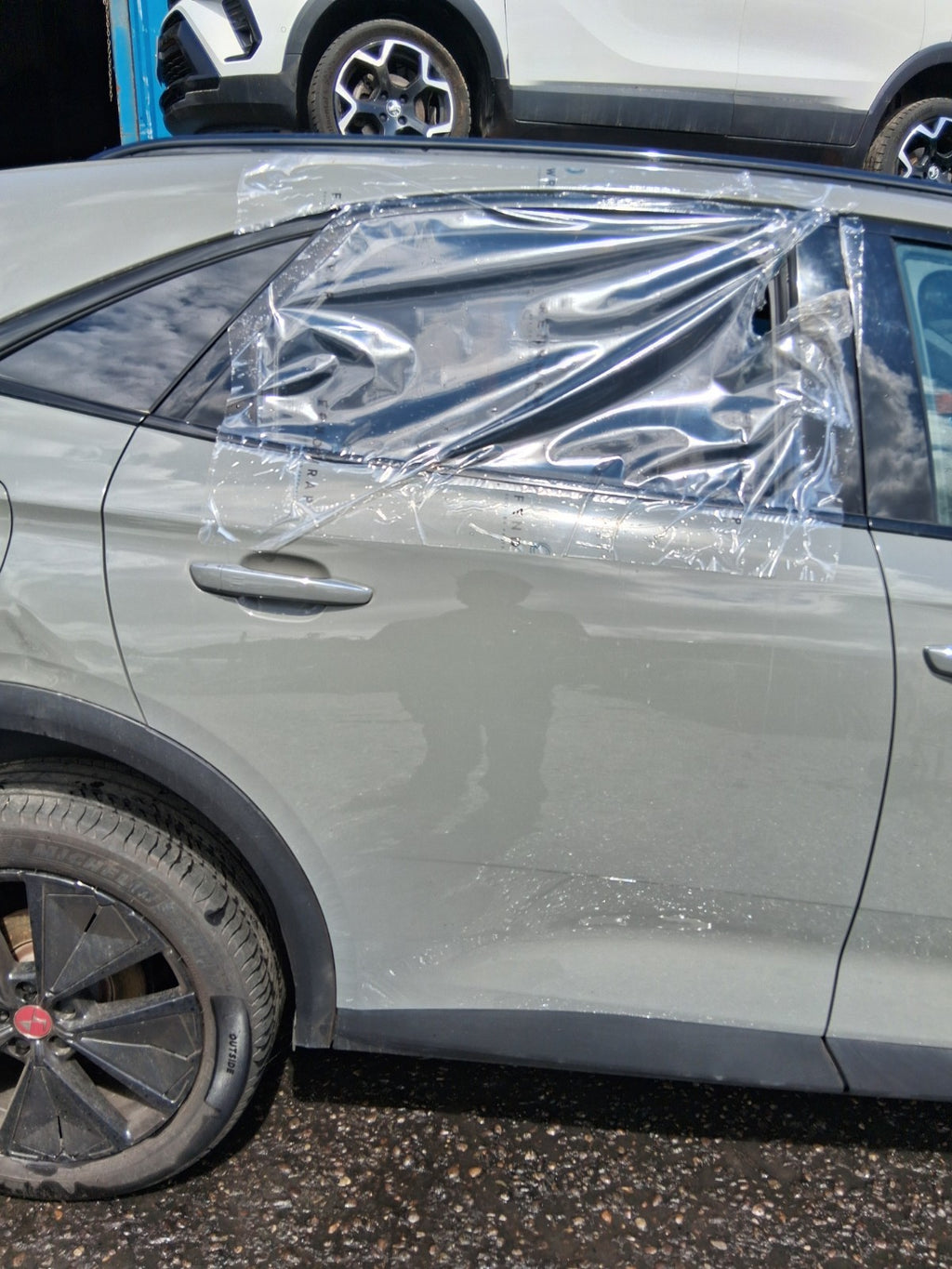 2024 DS AUTOMOBILES DS 7 OSR DRIVER SIDE REAR BARE DOOR GREY LACQUERED ESC