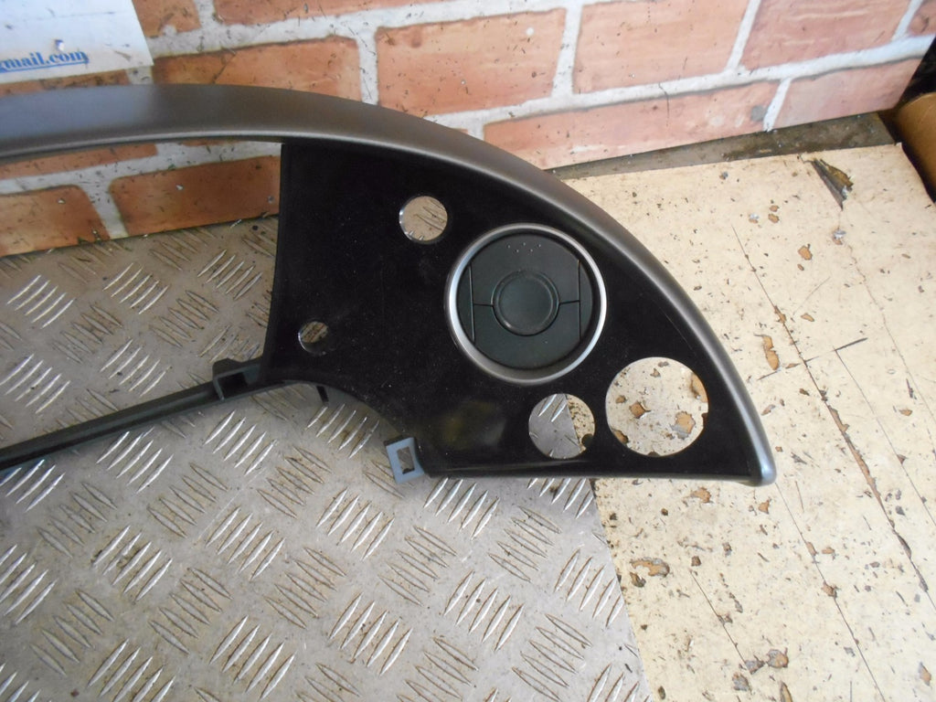 HONDA CIVIC 2008 MK8 2.2 INSTRUMENT CLUSTER / SPEEDO SURROUND + OTHER BUTTONS
