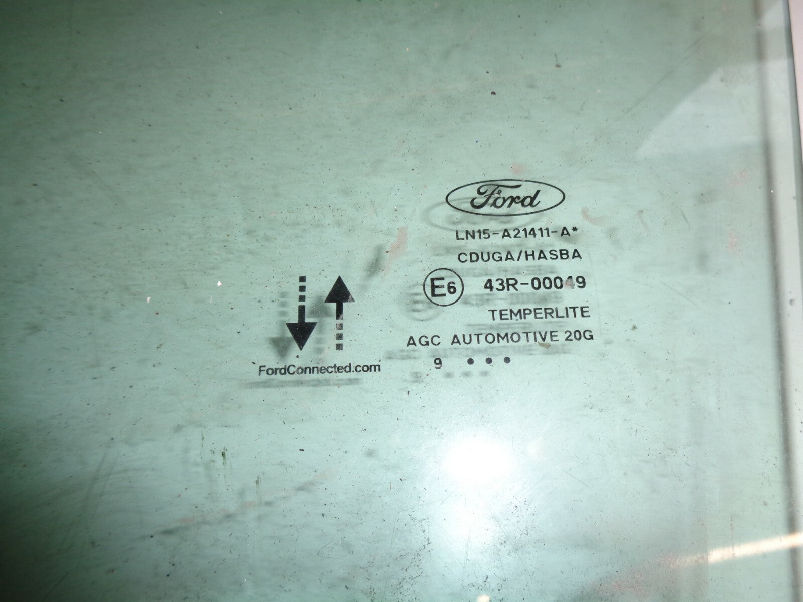 FORD ECOSPORT 2019 5 DOOR NSF PASSENGER SIDE FRONT DOOR WINDOW GLASS