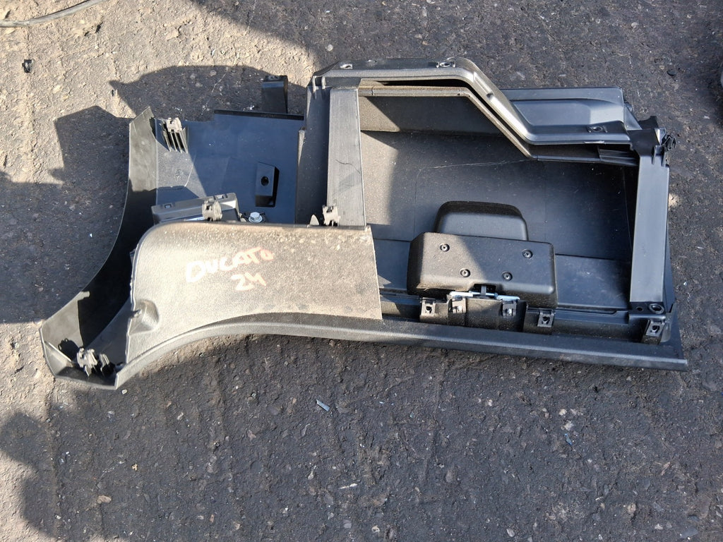 2024 FIAT DUCATO MK3 FACELIFT DASHBOARD GLOVE BOX STORAGE COMPARTMENT 1319430070