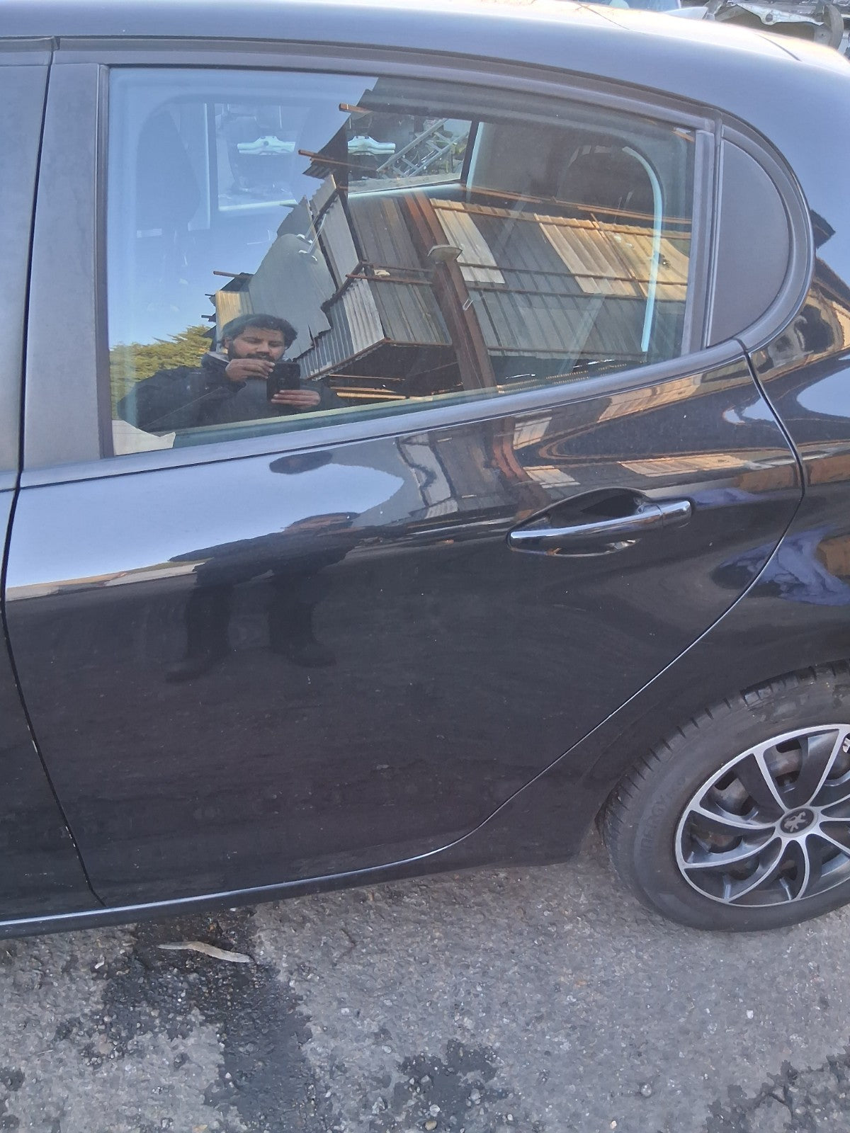 2014 PEUGEOT 208 NSR PASSENGER SIDE REAR LEFT COMPLETE DOOR PEARL BLACK KTV