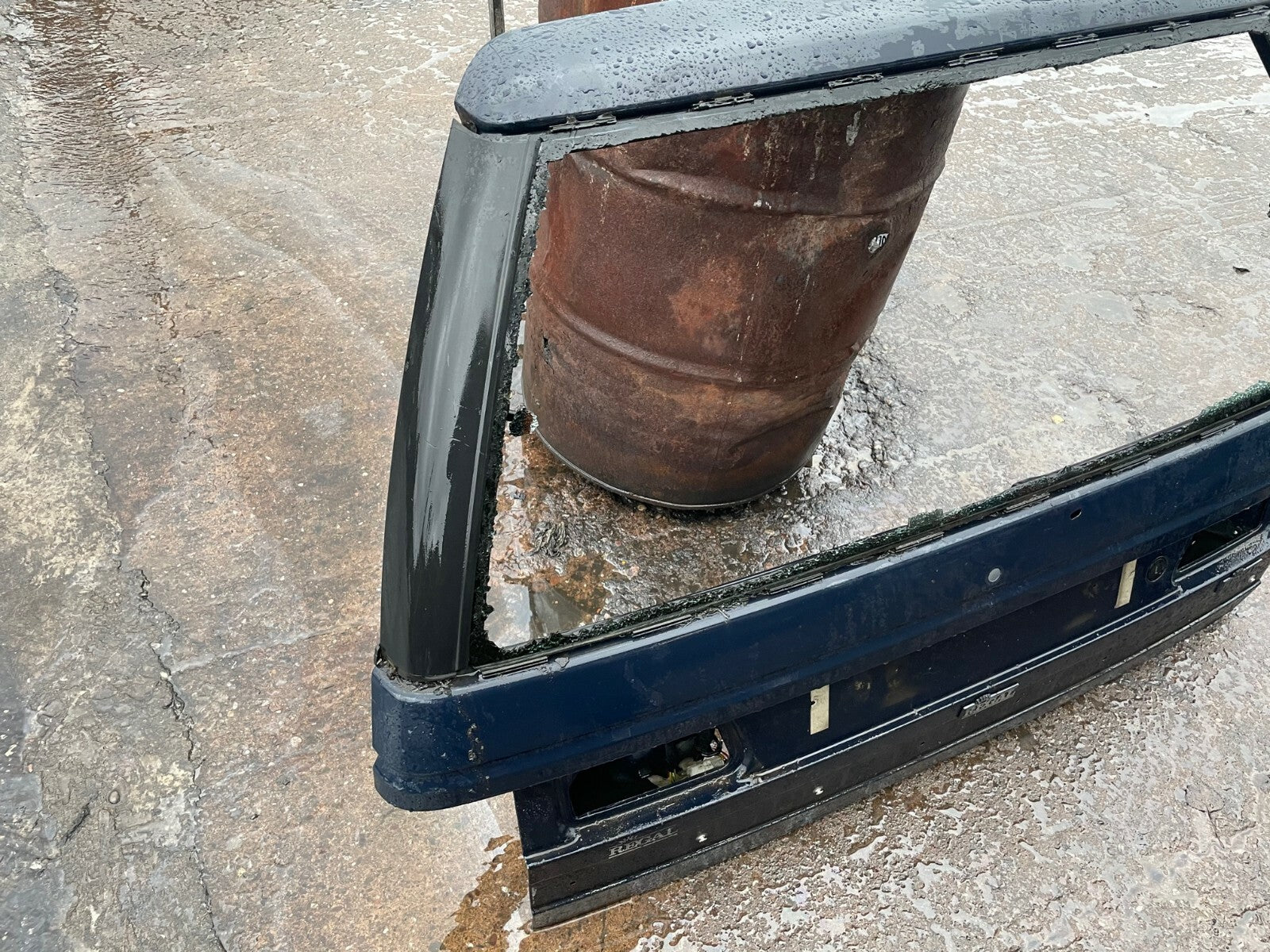 PEUGEOT 405 1997 ESTATE REAR BOOTLID HATCHBACK TAILGATE BARE BLUE