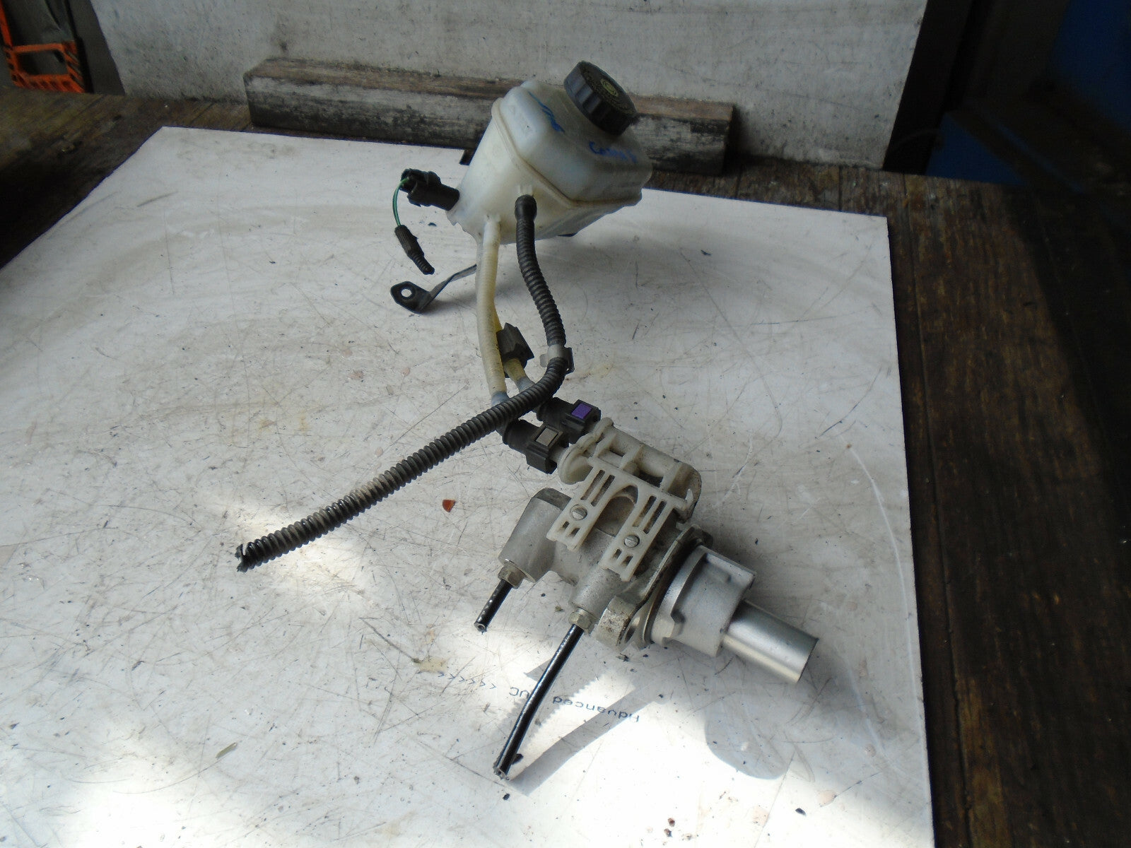 VAUXHALL CORSA E 2015 1.4 PETROL MASTER CYLINDER RESERVOIR